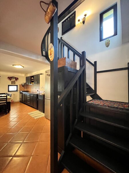 Brebu- Prahova, casa si teren de 1600 mp,