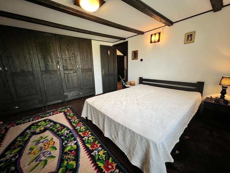 Brebu- Prahova, casa si teren de 1600 mp,