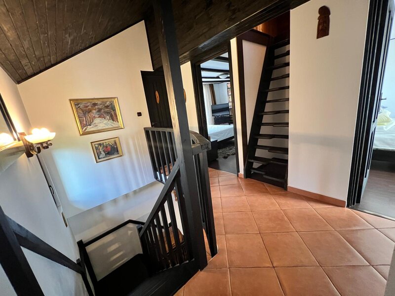 Brebu- Prahova, casa si teren de 1600 mp,